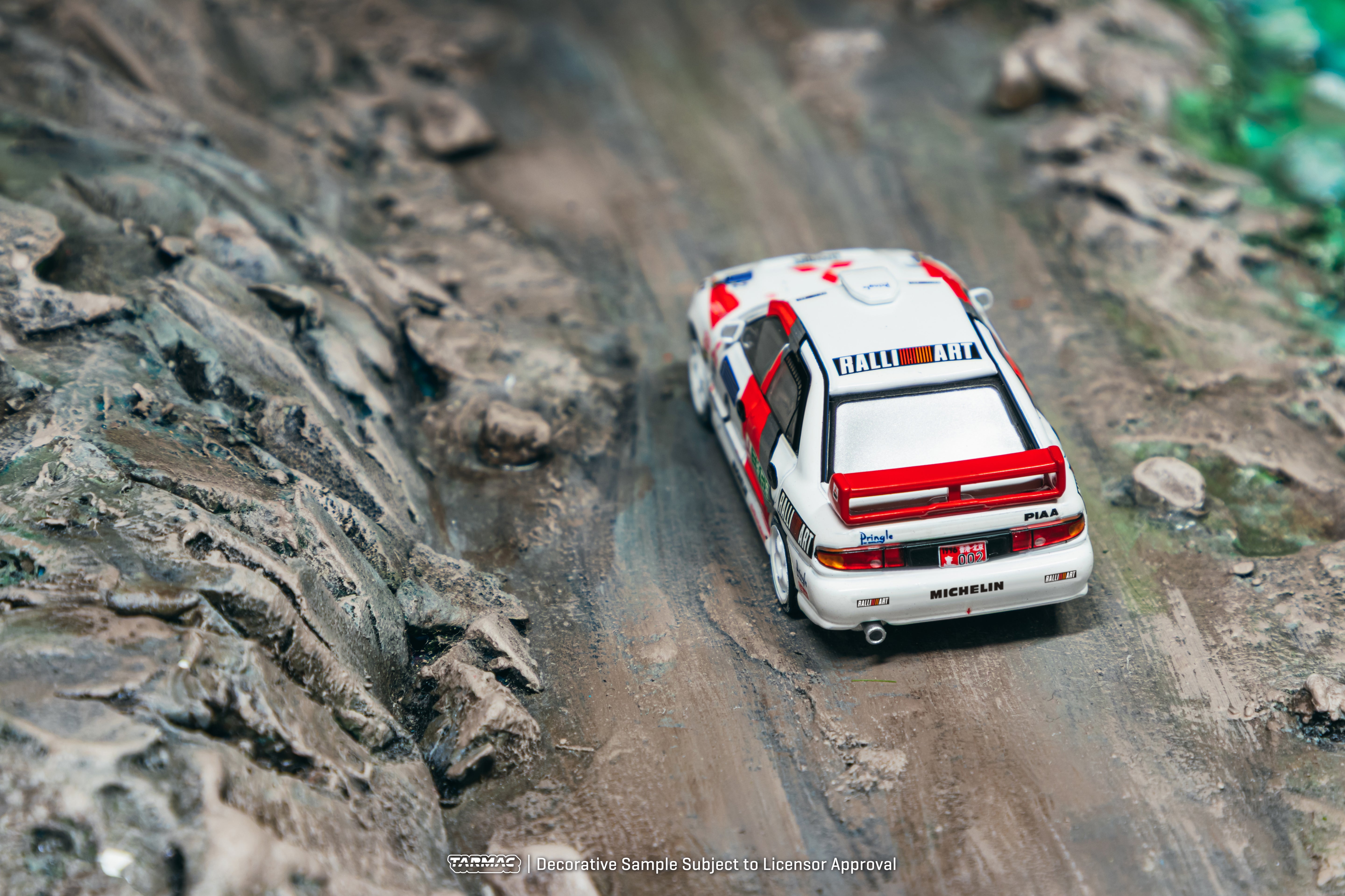 Tarmac Works Global64 — Mitsubishi Lancer Evolution III HK-Beijing Rally 1996