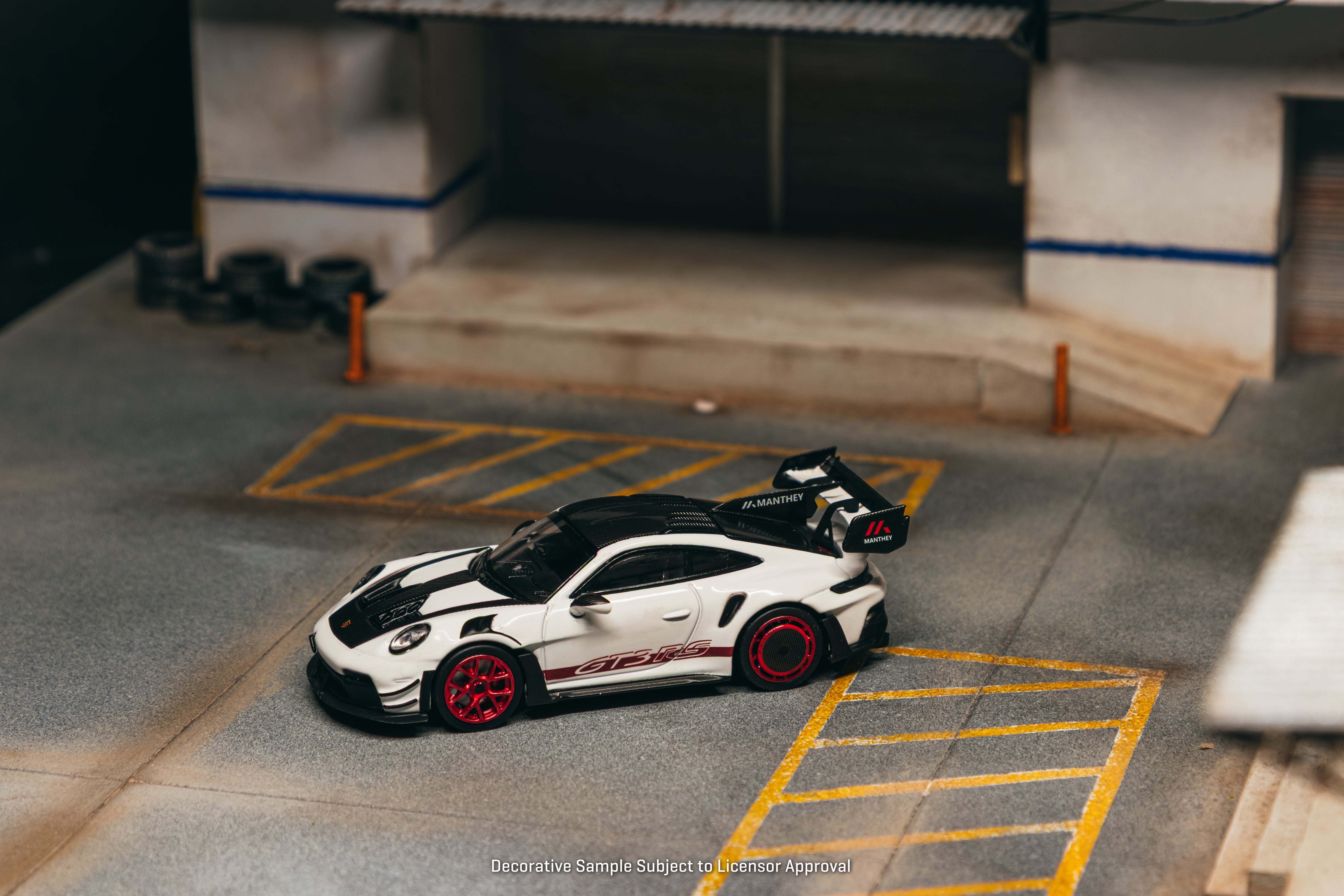 Tarmac Works Minichamps64 — Porsche 992.1 GT3 RS Manthey Racing (White/Red)