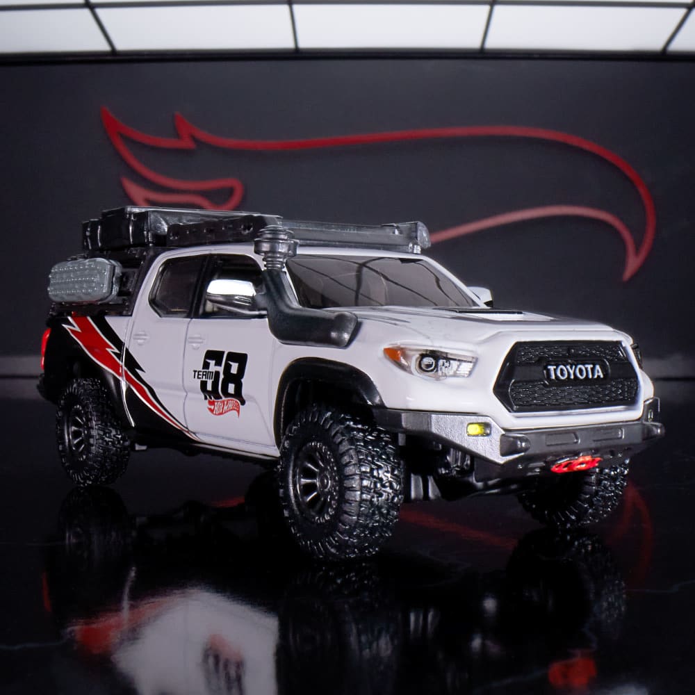 Hot Wheels Elite 64 Mod Shop '17 Toyota Tacoma HNJ64
