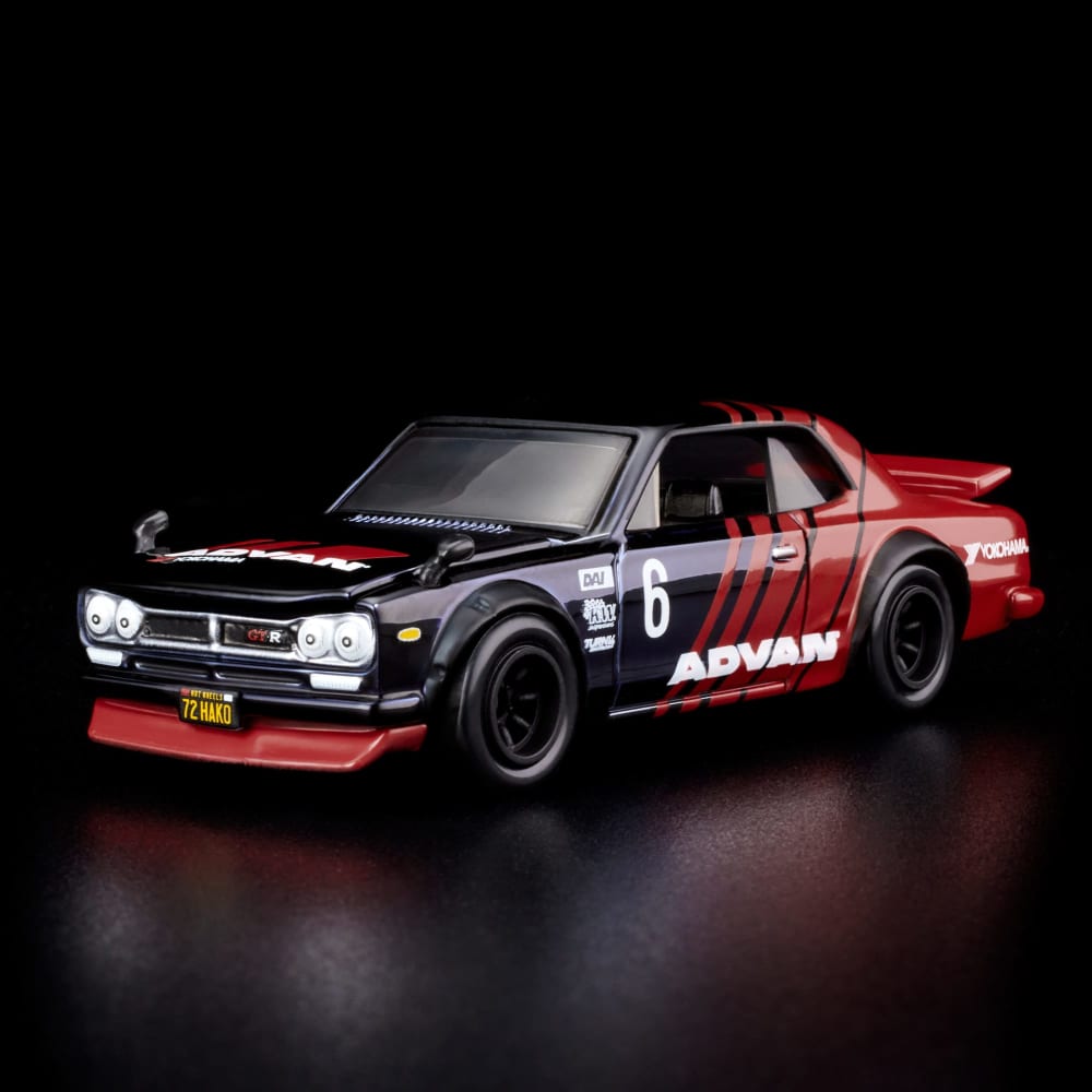 Hot Wheels RLC 1972 Nissan Skyline H/T 2000GT-R ADVAN Livery – Spectraflame Black & Red (HNL24)