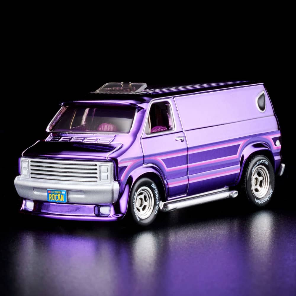 Hot Wheels RLC Exclusive '70s Dodge Tradesman Van - HGK78