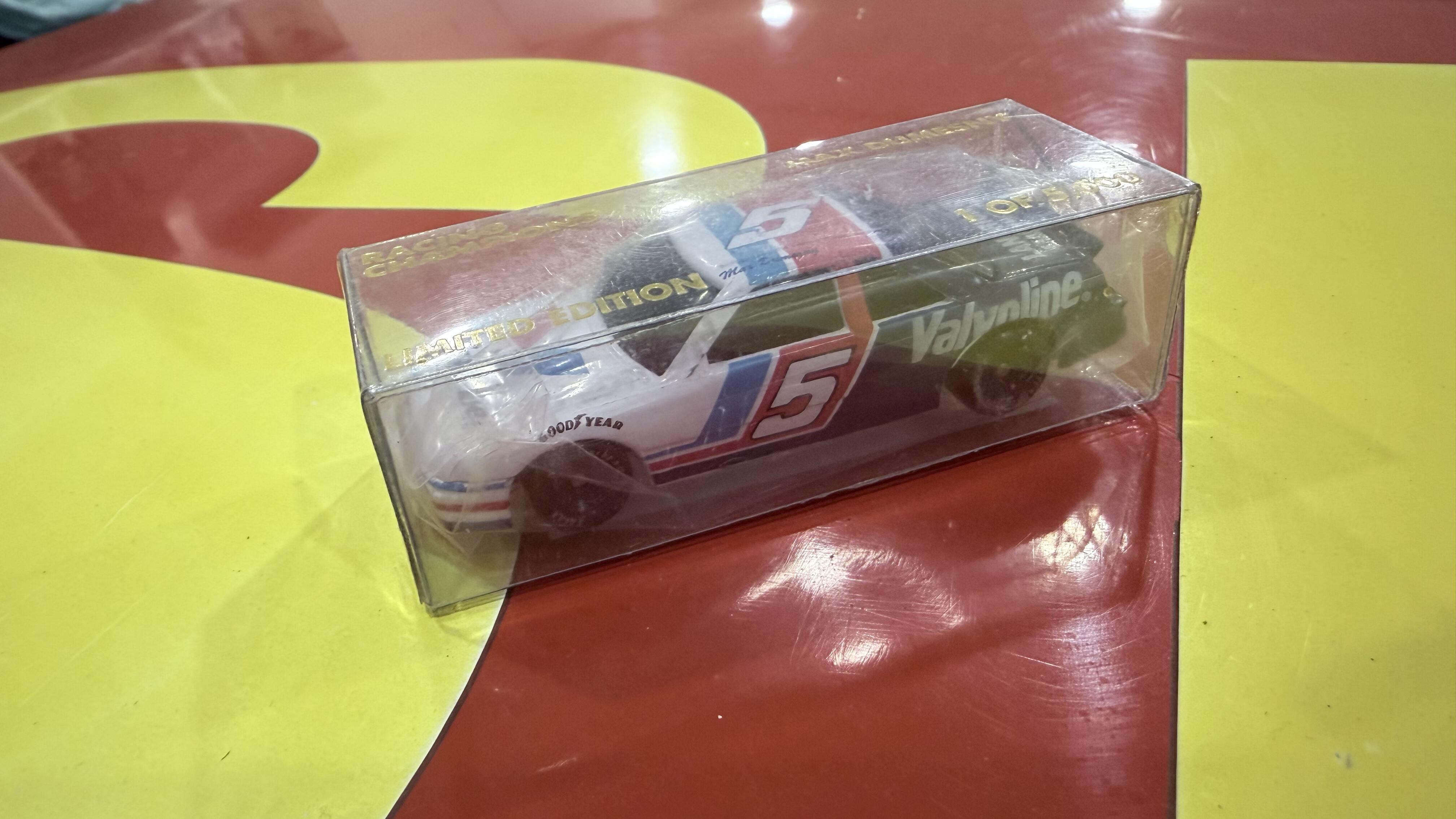 Racing Champions Max Dumesny #5 Valvoline Limited Edition 1 of 5000