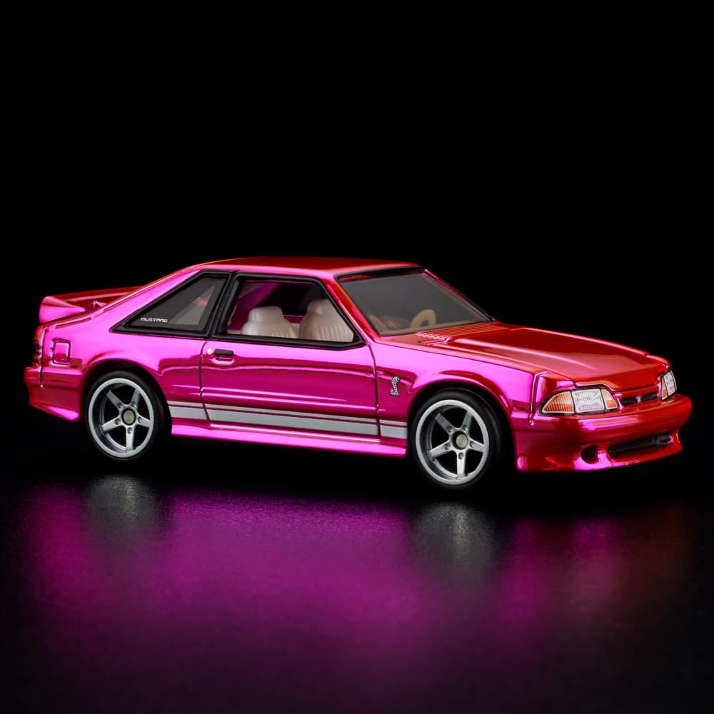 Pink Edition 1993 Ford Mustang Cobra R - HWF29